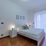 Guesthost - Prospettiva Corso Giovecca Apartment