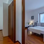 Guesthost - Prospettiva Corso Giovecca Appartement Ferrare