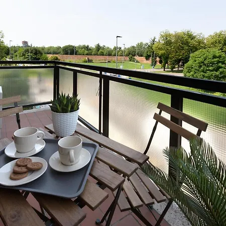 Appartement Guesthost - Prospettiva Corso Giovecca *