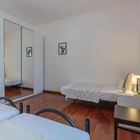 Guesthost - Prospettiva Corso Giovecca Appartement Ferrare