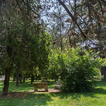 Guesthost - Prospettiva Corso Giovecca Appartement Ferrara