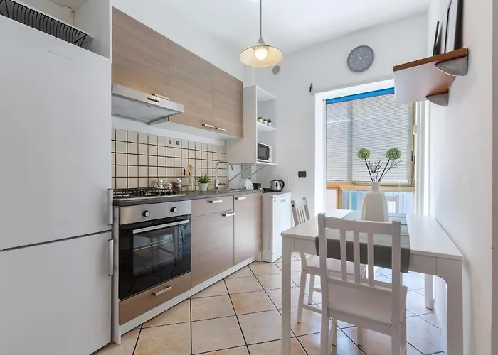 Guesthost - Prospettiva Corso Giovecca * Ferrara