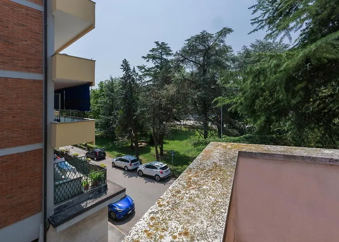 Guesthost - Prospettiva Corso Giovecca Ferrare