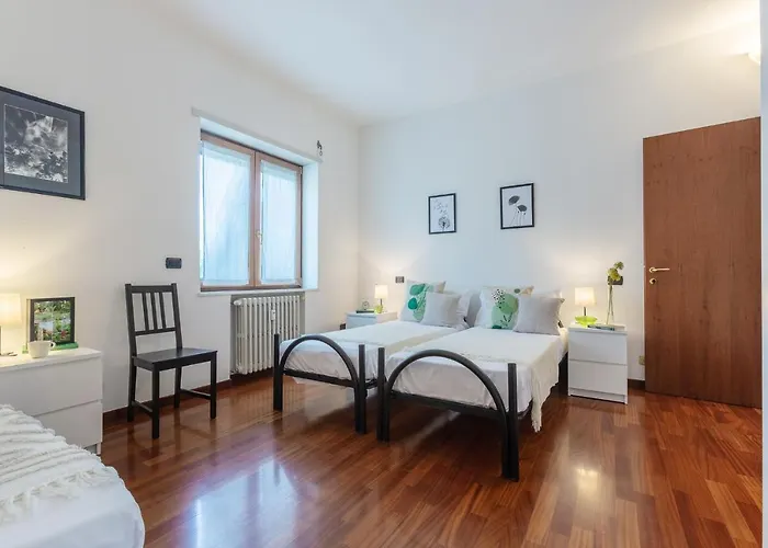 Guesthost - Prospettiva Corso Giovecca *