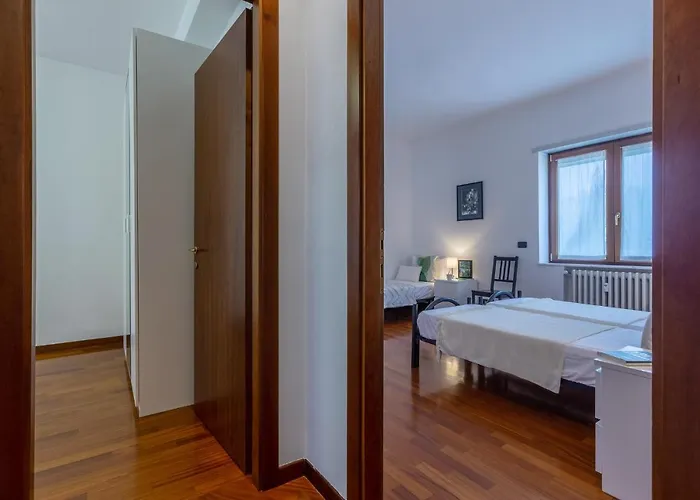 Guesthost - Prospettiva Corso Giovecca Apartman Ferrara