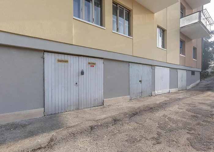 Guesthost - Prospettiva Corso Giovecca Ferrara